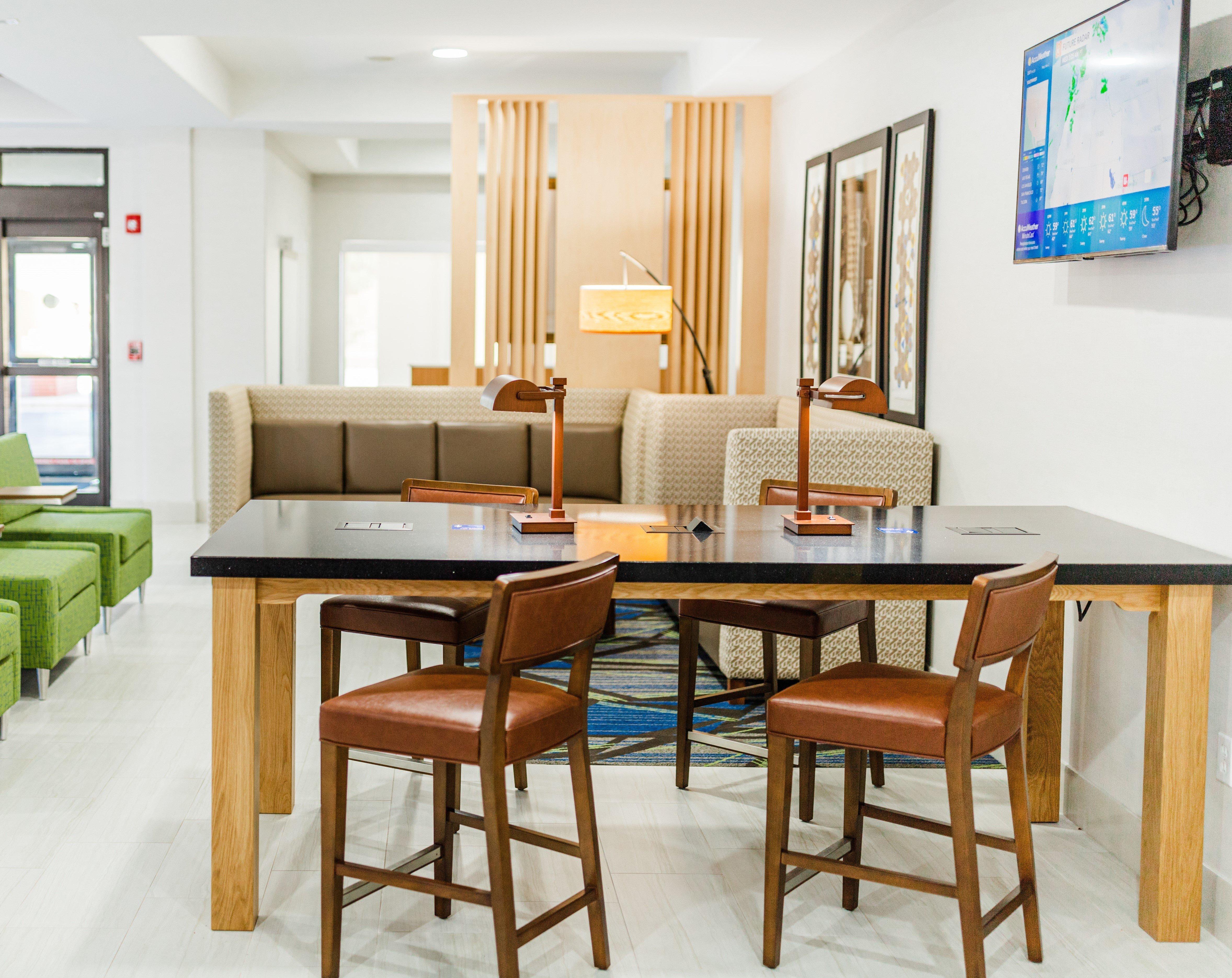 Holiday Inn Express - Andalusia By Ihg Exteriér fotografie