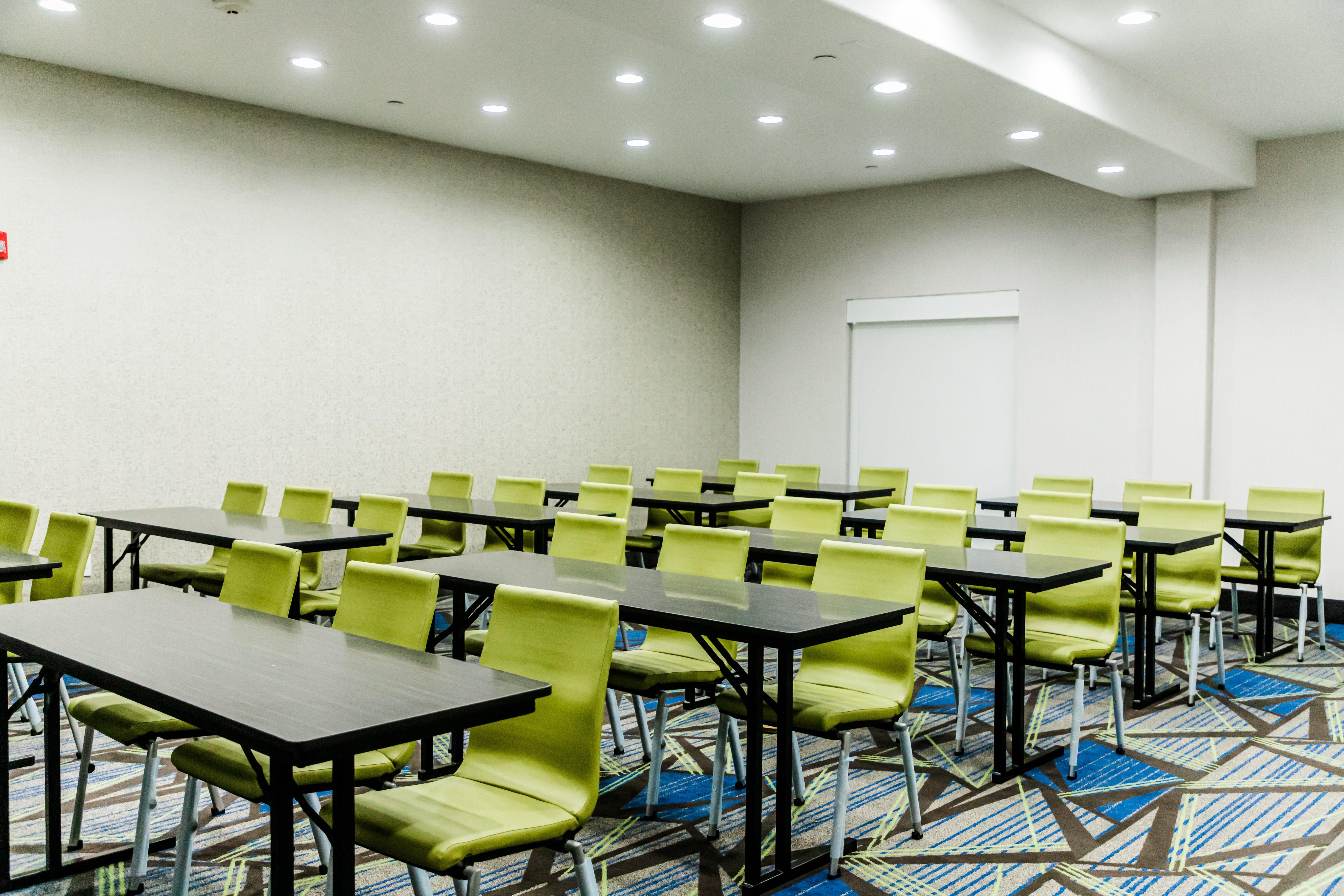 Holiday Inn Express - Andalusia By Ihg Exteriér fotografie